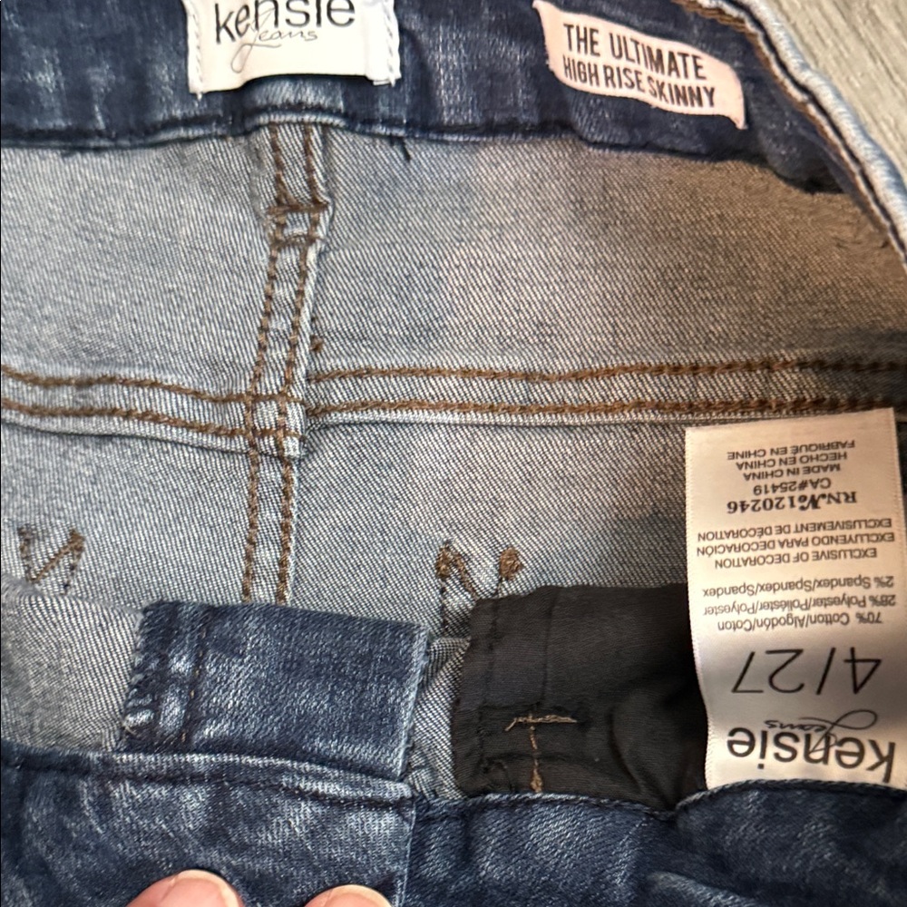 Kensie Dark Blue Skinny Jeans EUC - Picture 8 of 8